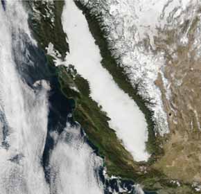 Satellite photo: Sierra in winter